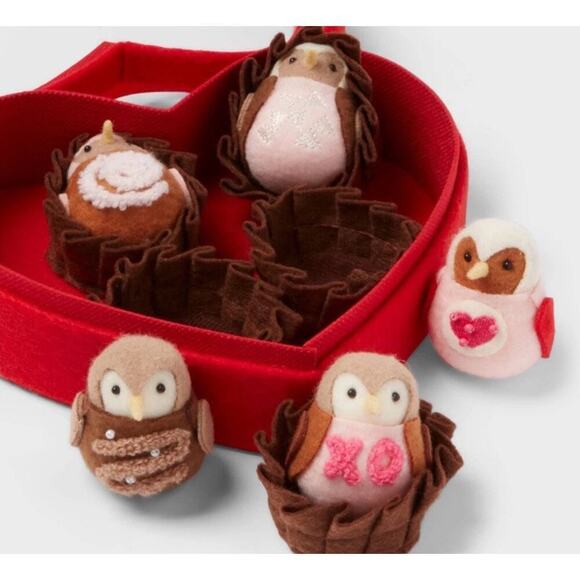 2025 Target Spritz Valentines Day Featherly Friends Heart Box 5 MINI One Large - Picture 9 of 9